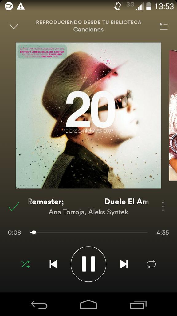 luisdan95's tweet photo. HOY QUISIERA DETENER EL TIEMPO, LA DISTANCIA ENTRE LOS DOS 🎤🎤🎤 #SecundariaTime https://t.co/MLi7QDiqsH