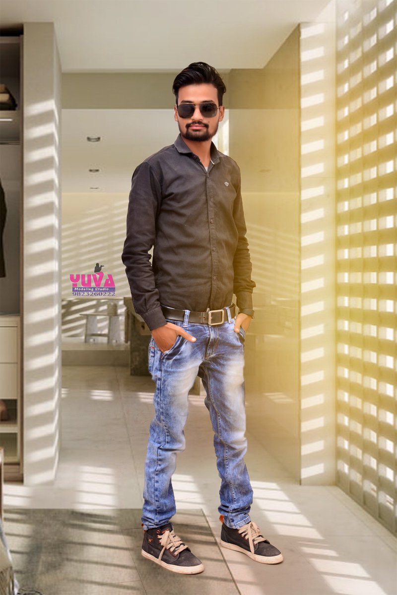 IamRizwanK's tweet photo. First Indoor Shoot of mine in Yuva Modelling Studio #WorkInProcess #BeingModel #FantasticExperience 😊👍👍 https://t.co/0xevKqKiAU