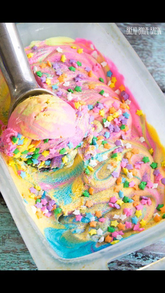 CrollaJulie's tweet photo. @Rolandos_Lymm Unicorn gelato please x https://t.co/azKeCOCbsg
