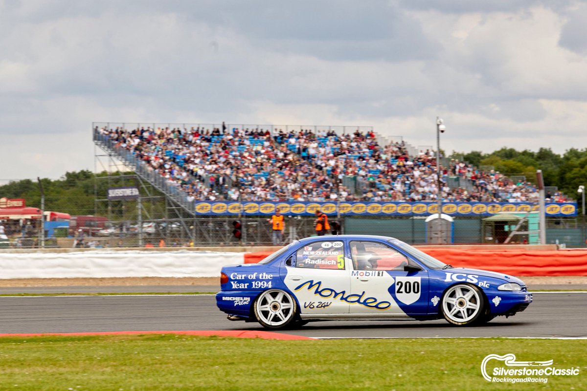 silverstonefest's tweet photo. 'Car of the year 1994' 😎 Paul Radisich World Cup winning Ford Mondeo in Super Touring race last year.
📷 Jakob Ebrey https://t.co/ZXMjSsERGY
