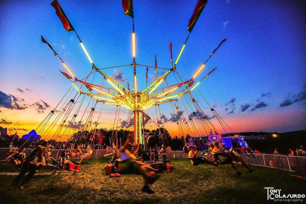 Tony_Colasurdo's tweet image. 11/30 #ML2016 sunset
•
@canonusa 5d3 + 16-35 f/4L
•
#EDM #teamcanon #edmvibes #mlusa #mysteryland #mainstage #festi…