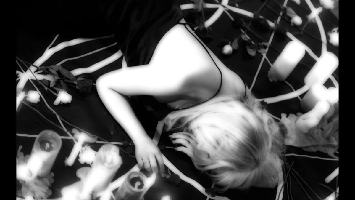 Let's Play 2NE1! tweet media