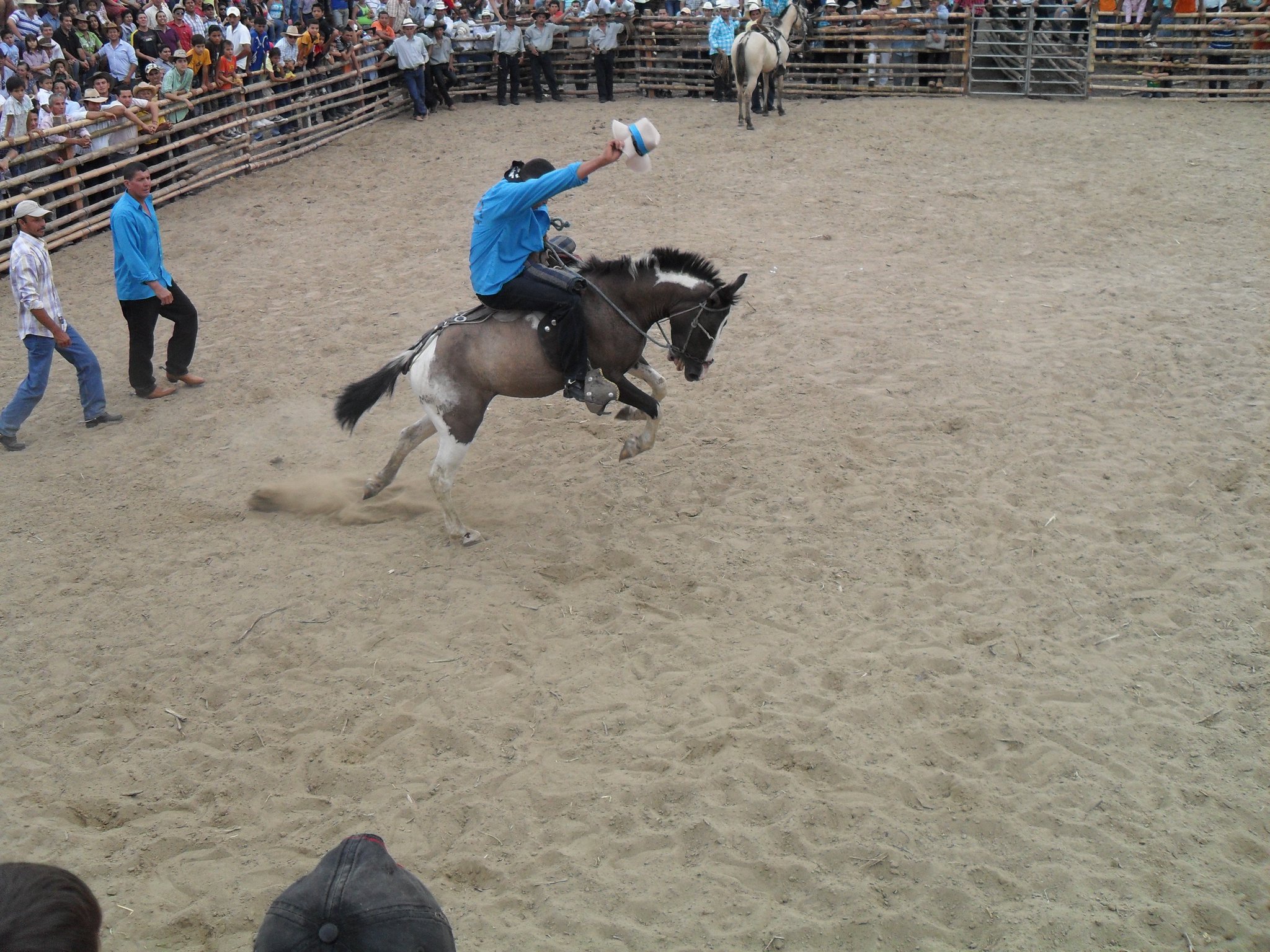 INPC Ecuador on Twitter "El trompo, la balsa de río, el rodeo montubio