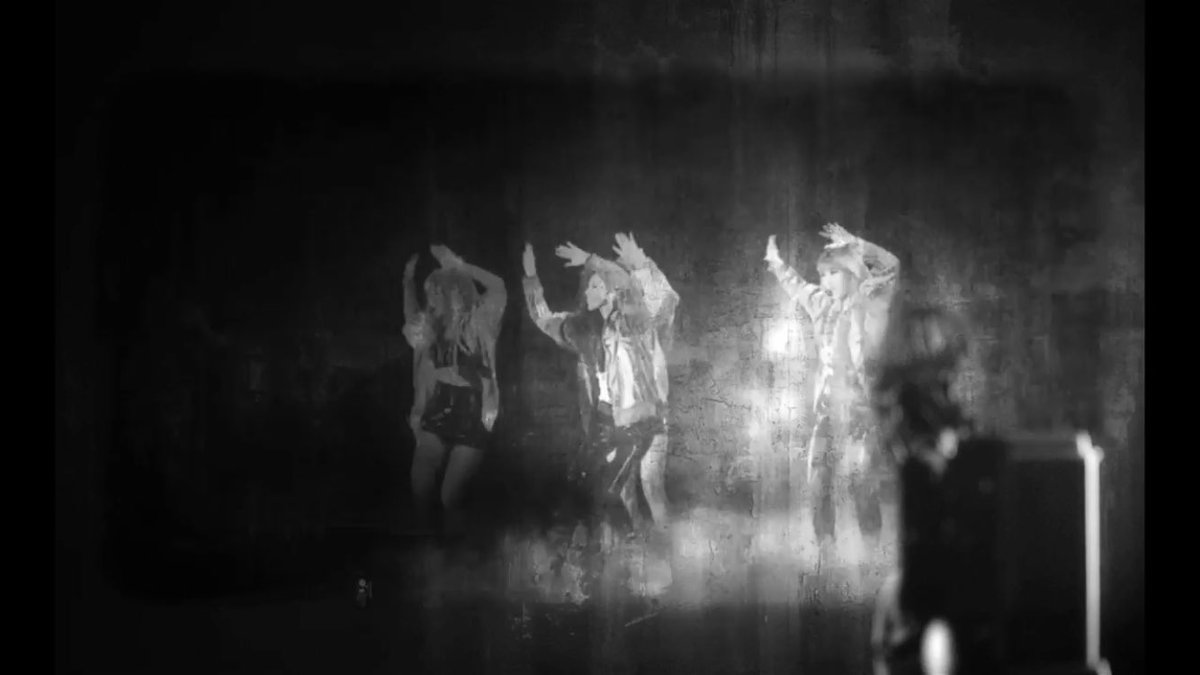 Let's Play 2NE1! tweet media