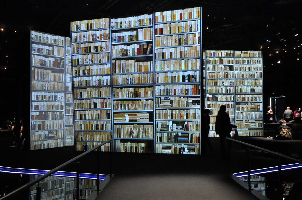 Le lecteur fantôme avait emprunté 2.300 livres à une bibliothèque bit.ly/2jH3f0R