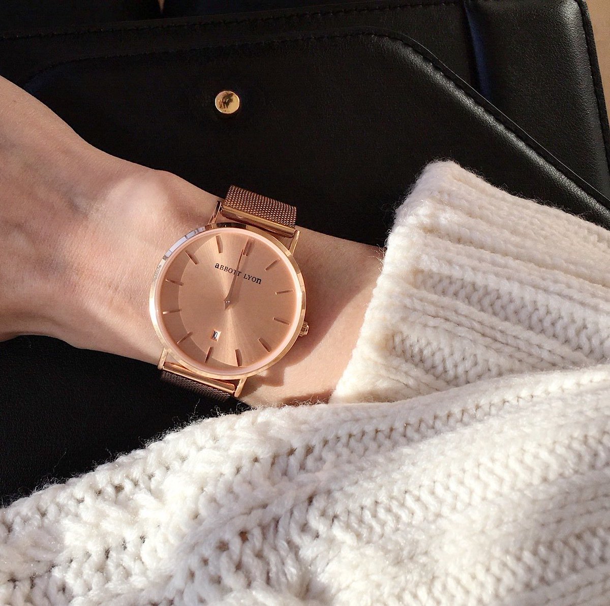 EZMAUK's tweet photo. Reposting @abbottlyon:
Our Rose Gold Stellar is super popular what other colours would you like to see? #AbbottLyon #withloveabbottlyon https://t.co/6AWLN0Cbg8