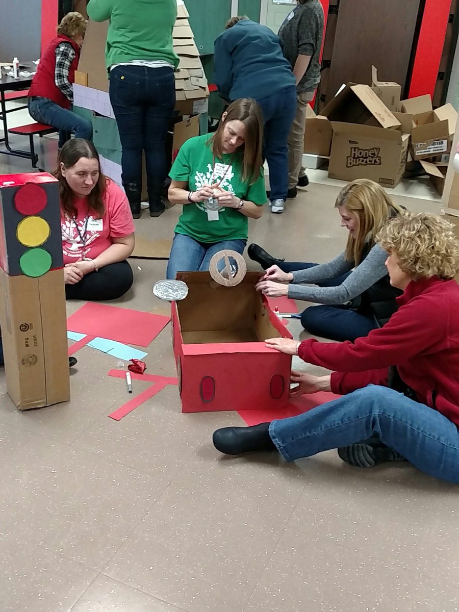 sathresarah's tweet photo. Go dog go
#PreK4Play https://t.co/hc5OD6pq5L