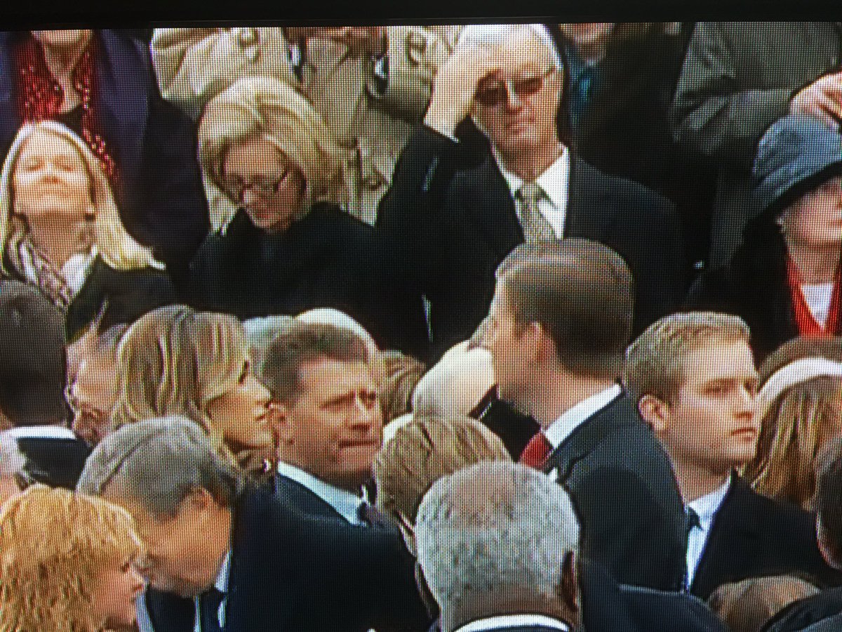 MarketSprite's tweet image. #InaugurationDay Crowd shouts chats of USA USA USA