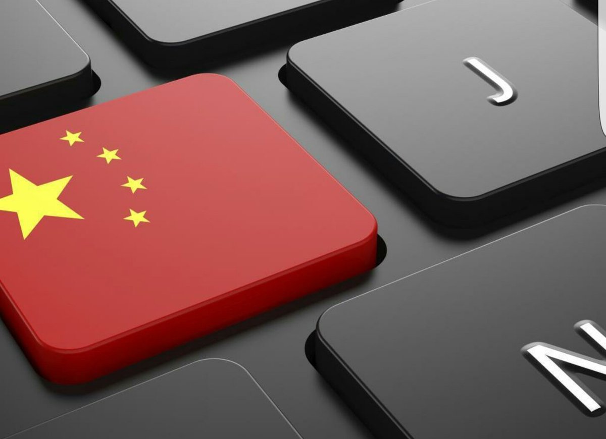 CarlRohde's tweet photo. Great talk with @FontysICT institute, Michiel Groenemeijer, Ferry Wonders, Joris Graumans. About #europe - #China #ICT hunt. Cool! #coolhunt https://t.co/VGpD7OZOy6