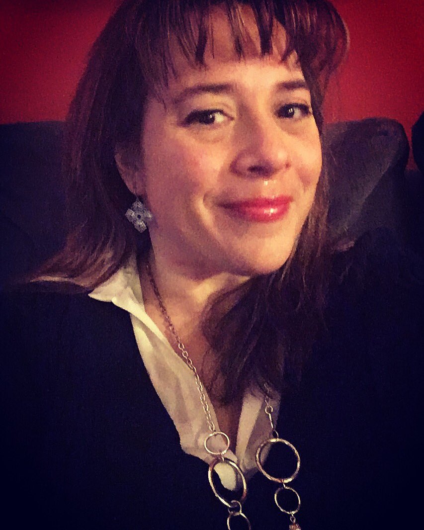 KitchenSprout's tweet photo. #FridayFeeling #MyBirthdayWeekend #GoodEats #GoodTimes #Friends #CelebratingAllWeekend #MyGirlLikesToPartyAllTheTime #CheersFromToronto🎈🎁🎈🎁🎈 https://t.co/Bh9oH2zNZ5