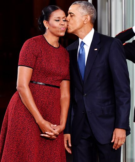 The Obamas' Moving Final Tweets As <a href="/POTUS/">President Donald J. Trump</a> &amp; <a href="/FLOTUS/">First Lady Melania Trump</a> r29.co/2iT8sOR