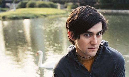 DeadlyMusic_'s tweet photo. Conor Oberst announces companion album to “Ruminations” https://t.co/fimGnsljIr @conoroberst https://t.co/NlMZIEKiVL