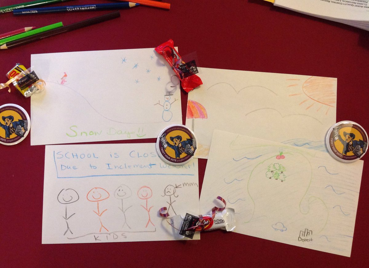 DigMichVote's tweet photo. Candy, buttons &amp; coloring @CMULibraries #DigUtica #DigOceana #DigNewBaltimore #DigLAnse #DigLeelanau #FireUpChips https://t.co/L3PQaF190x