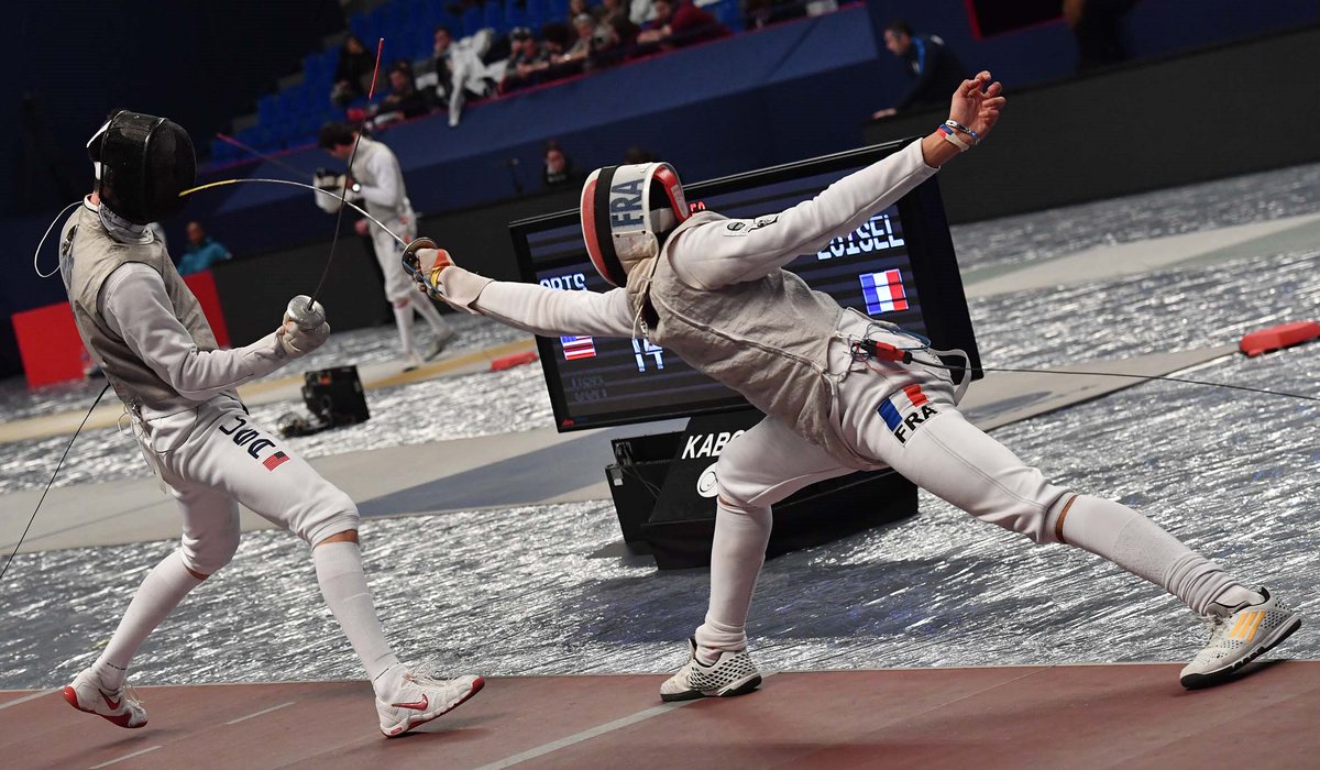 ffescrime's tweet image. #CIPfleuret Le tableau final : evenementsescrime-ffe.fr/cip17/in/table… Une belle journée d'escrime en perspective! @FIE_fencing #fleuret