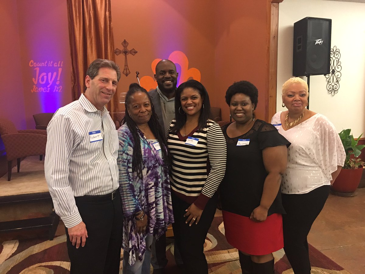 robcrain's tweet image. DBA - #2017YearofUnity. Thx to members who hosted discussions on race this Monday to bring our City #StrongerTogether @DallasBarAssoc