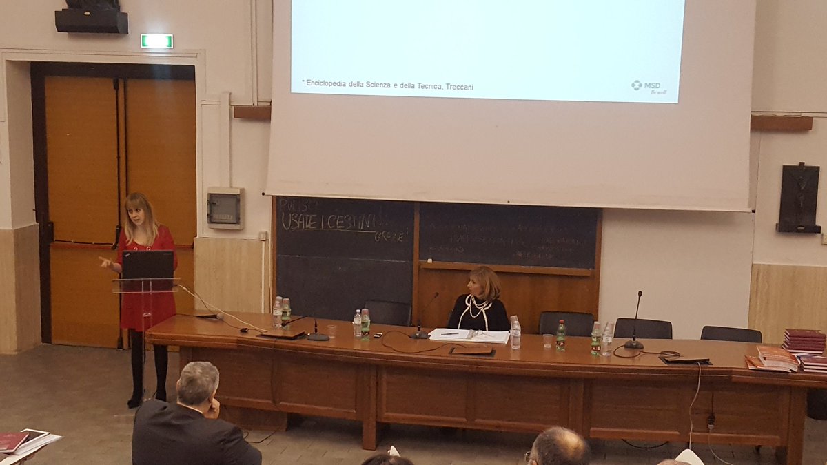 mafsapienza's tweet photo. Abbiamo bisogno di #riforme e #cambiamenti adesso. #sostenibilita #economica #ambientale #sociale @luppi_n #MasterMaf https://t.co/RP6UqzOV12
