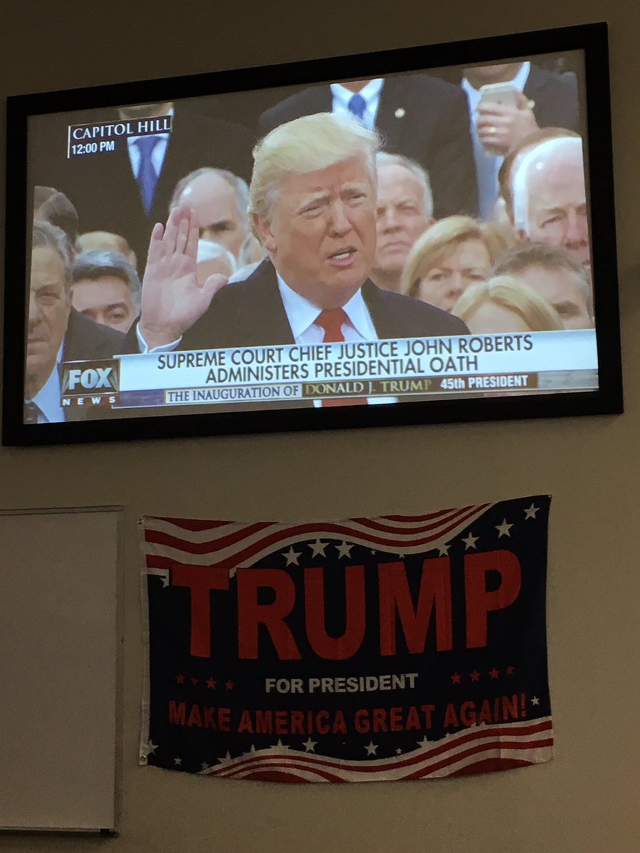 CUCollegeRepubs's tweet photo. He's in!! https://t.co/DCVluUumGQ