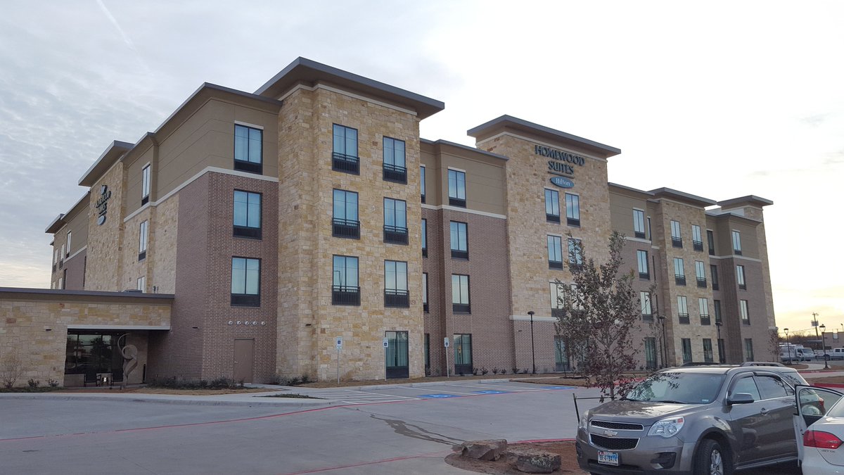 conreal's tweet photo. Employees enjoyed the internal Homewood Suites Opening Event in Arlington. Truly proud of the hard work.
#conreal #nextproject #Hilton https://t.co/CM1tXIx8KZ