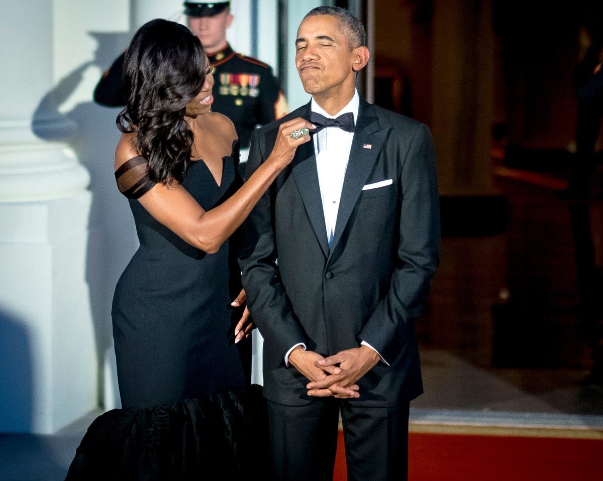 Thearilsbowl's tweet photo. We miss you already! @MichelleObama @BarackObama  #michellenotimpressed #BarackObama #MichelleObama #ThankYouObamas https://t.co/qBJYABZrRd