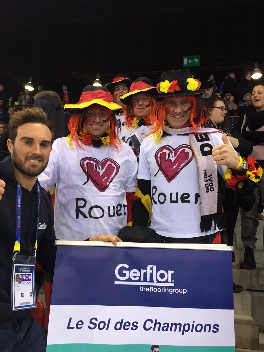 QuennessenLouis's tweet image. On dirait que les supporters allemands sont heureux de l&apos;accueil à Rouen !
@GerflorGroup @JGModels #mondialhandball2017