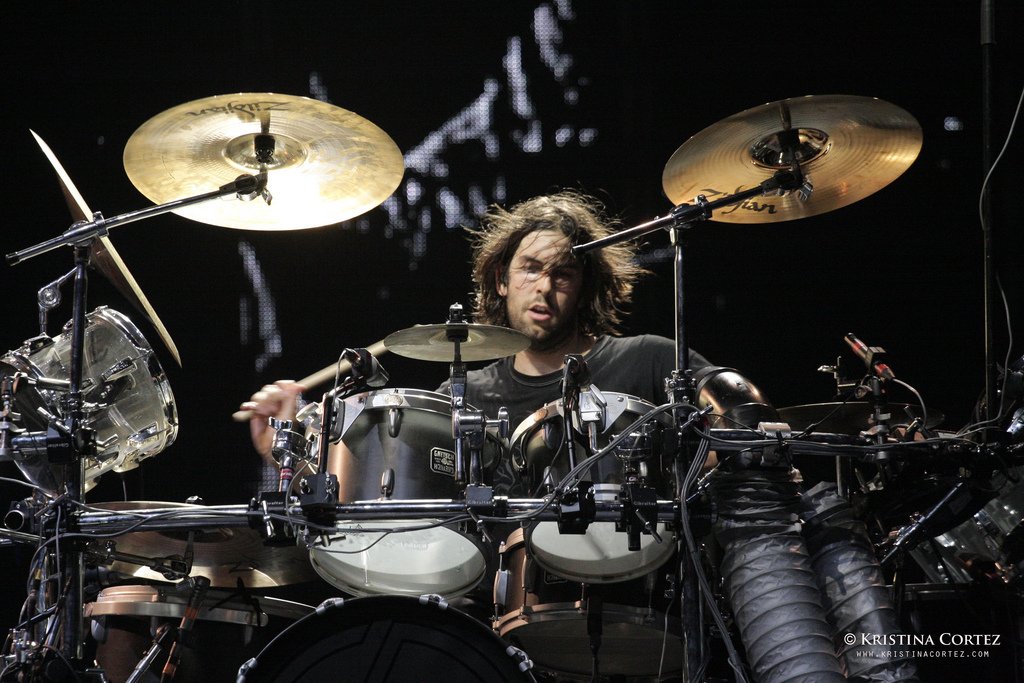 HAPPY BIRTHDAY TO ROB BOURDON! 