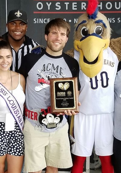 eatingcontest's tweet photo. Last year Adrian Morgan took Sonya to OT at @NOLA_Oyster Fest to secure his first belt. Will we see a rematch on June 4, 2017? @AcmeOyster https://t.co/dBWQZYXxRi
