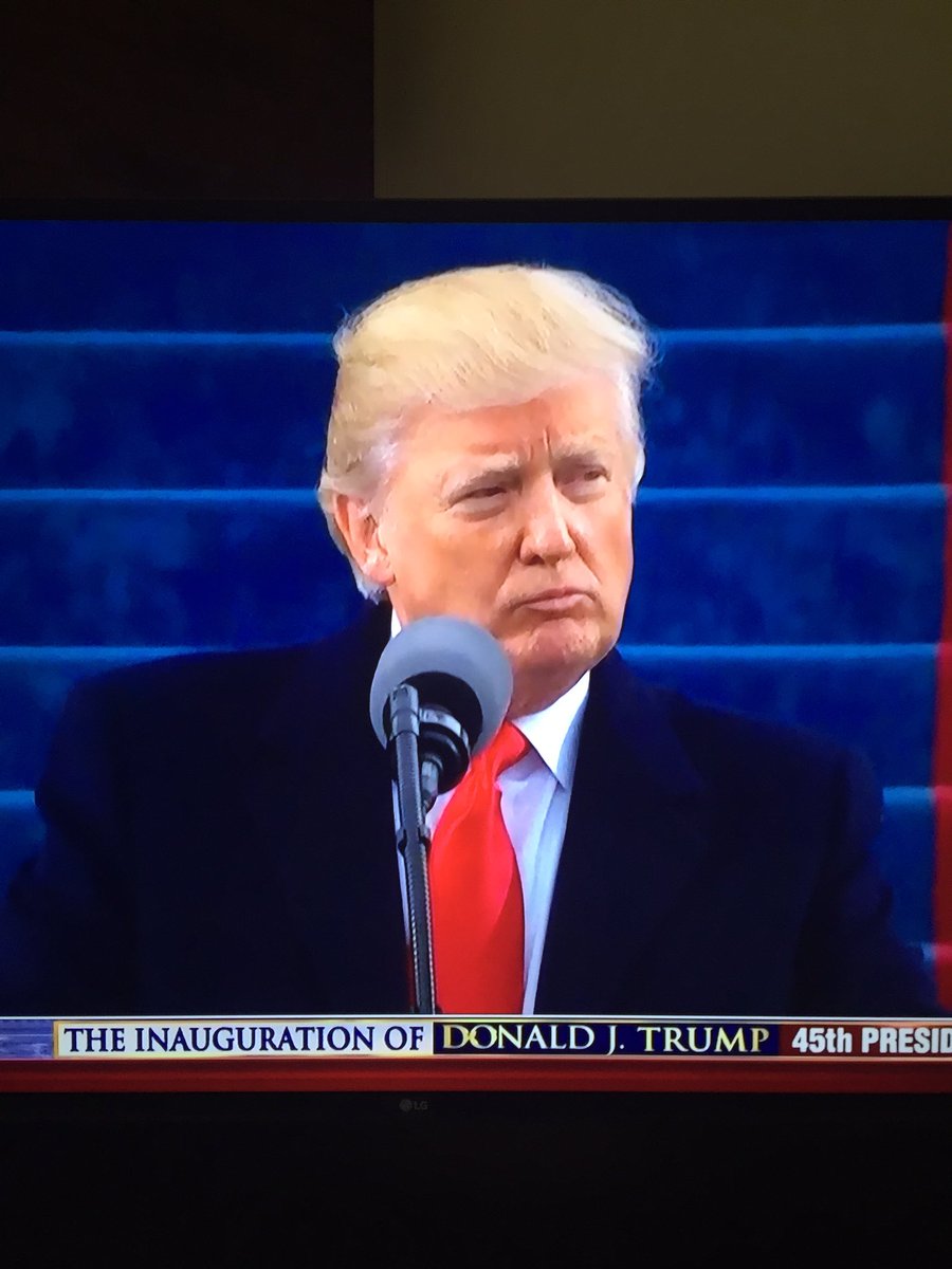 keithshorter's tweet photo. Congratulations Mr. President! May God indeed bless America! Thank you for reminding our country that we need God's protection. #Pray4Trump https://t.co/3Qym0lpN3Q