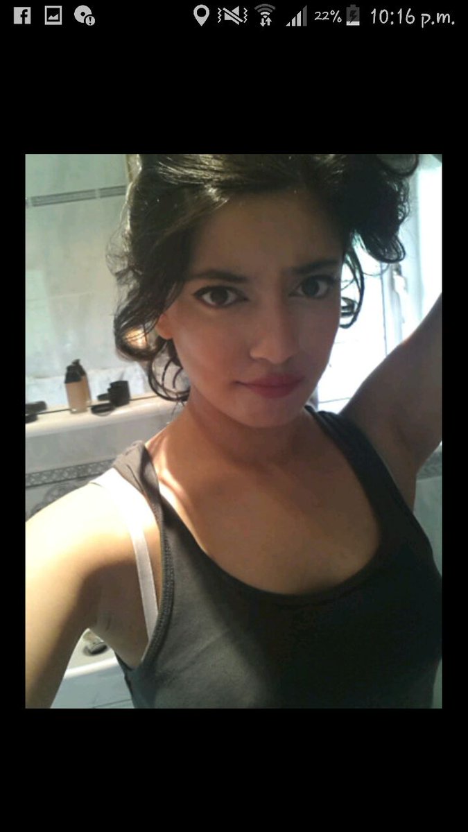 Mik455's tweet photo. @ashika_raut you look really pretty in this one ;) https://t.co/laSqRnNVEe