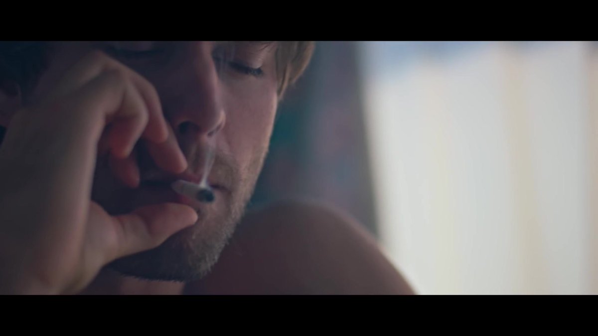 PFodeDaily's tweet photo. @PiersonFode features @danandshay's #hownottovideo. https://t.co/hlnPA3AoO7