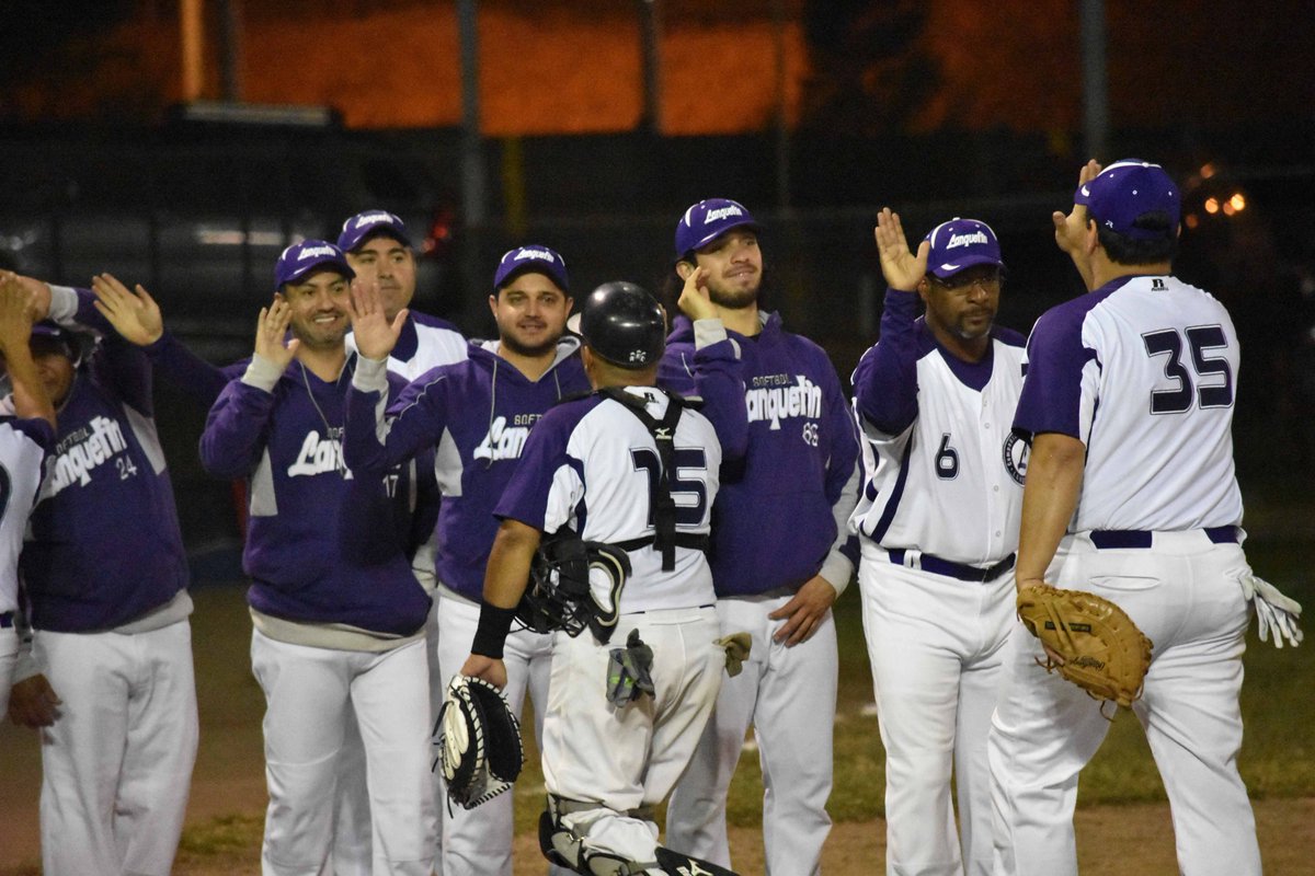 Lanquetin vigente campeón, mantiene su condición de invicto  al vencer anoche en el Carlos Cano a Huevos mañaneros 6-1 y 1-0.