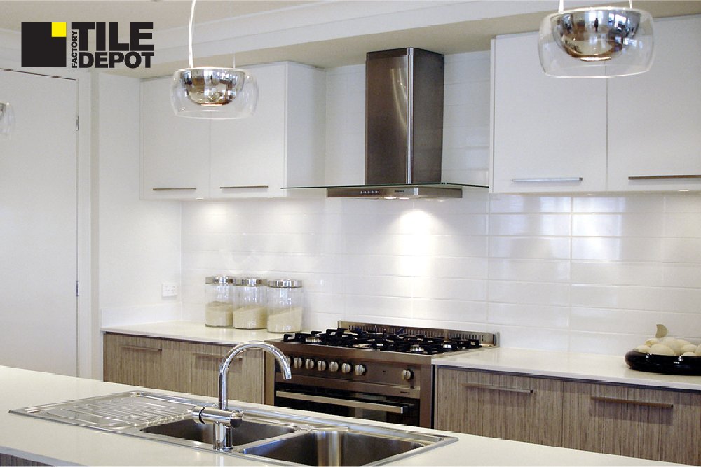 FactoryTile's tweet photo. #Backsplashes can transform a kitchen from worn-out to elegant! Browse our selection: https://t.co/x3d4aKfrr3 #TilingWork #FactoryTileDepot https://t.co/eo8yITO1aJ