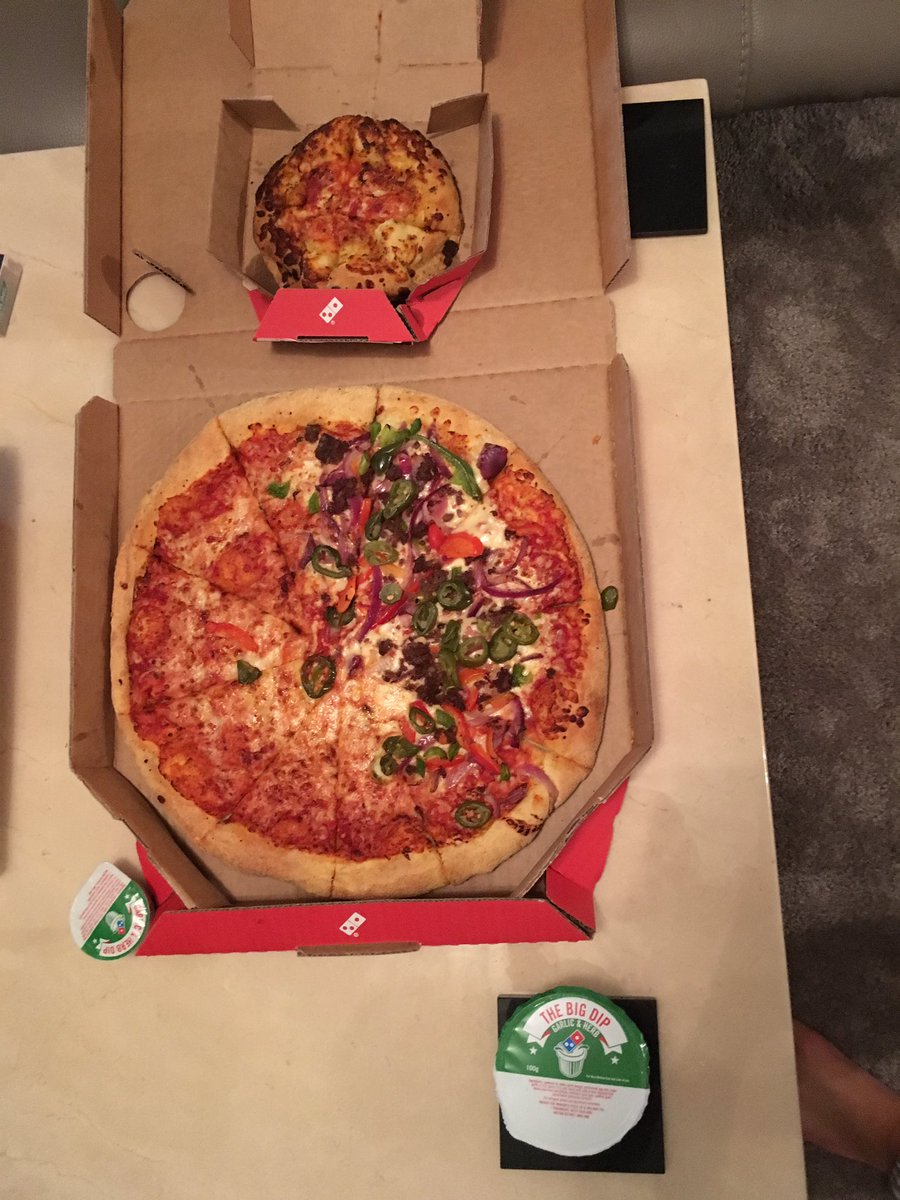 libbymurphy_x's tweet image. Fat Friday 😌 x