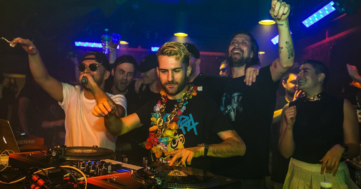 Must-play tracks for the weekend: bit.ly/2jIDjT3