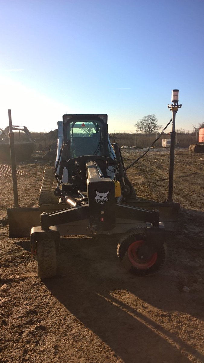 commandcp's tweet image. @SITECH_UK_IRE @TrimbleCEC Trimble 3D Skid steer with grader attachment. Impressed? Contact SITECH 0845 600 5669