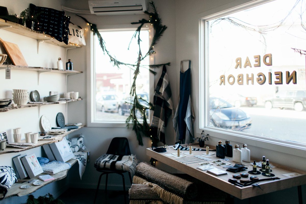 VirginiaLiving's tweet photo. ICYMI #Richmond's @dearneighbor__ is savvy to the art of gift-giving. Read more stories like this in our #dailyposts https://t.co/ibbaO8dVU4 https://t.co/agooE8OOsk