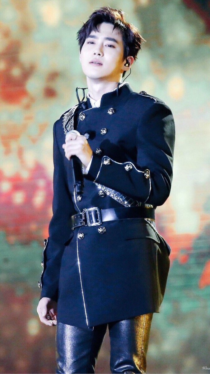 exoslockscreen's tweet image. ♥ Suho Prince Style (Simple)
♥ Fav se gostar 
♥ RT se pegar 
♥ Print e marcação se usar 

cr. hyon 

Pedidos pela DM, são bem-vindos! 🌹