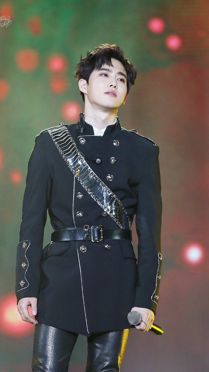 exoslockscreen's tweet image. ♥ Suho Prince Style (Simple)
♥ Fav se gostar 
♥ RT se pegar 
♥ Print e marcação se usar 

cr. hyon 

Pedidos pela DM, são bem-vindos! 🌹