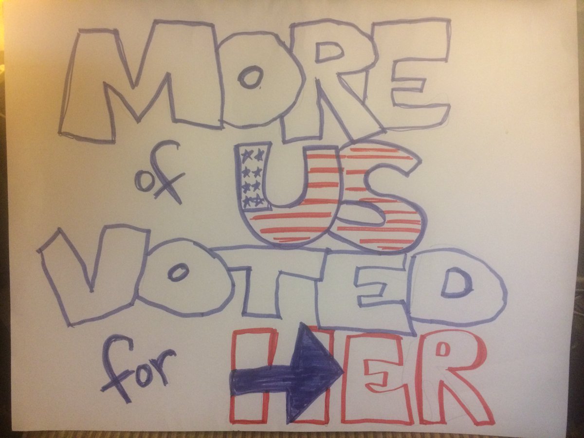 Tammariablue's tweet photo. #StillWithHer #ImStillWithHer #IVotedForHillary #ThePeoplesPresident #HillaryClinton #SheWon #AddHerName #AddHillary #WomansMarch https://t.co/Jj8qyo3SXM