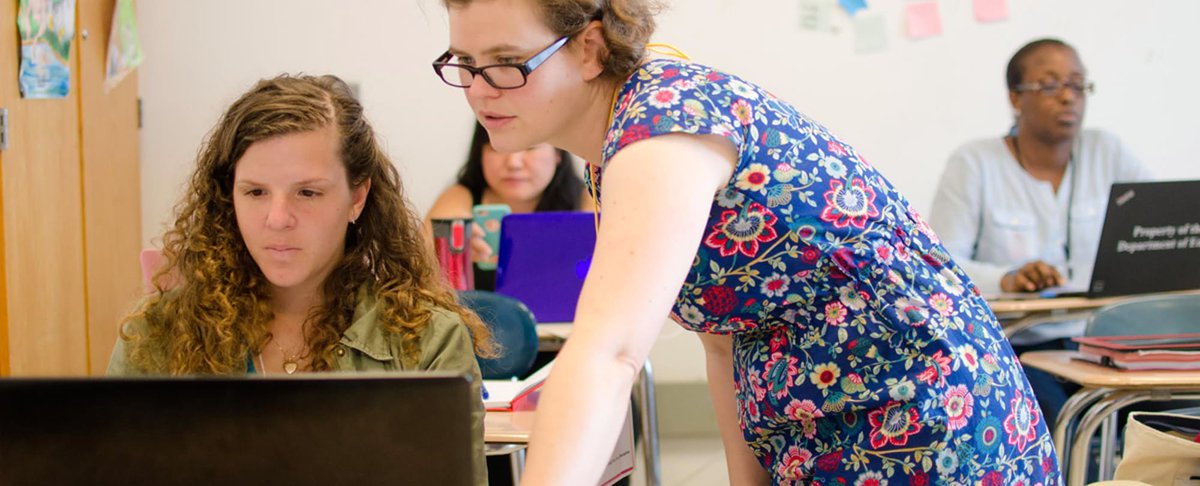 edutopia's tweet photo. MT @edsurge: 6 tips for getting started teaching coding, even when it intimidates you: https://t.co/AJDmqLto3Z. #coding https://t.co/uLIe8y21AU