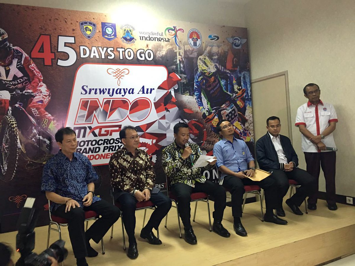 indomxgp's tweet photo. 45 DAYS TO GO - With Ministry of Youth and Sports (Menpora Imam Nahrawi) https://t.co/PI3xJxQlr6