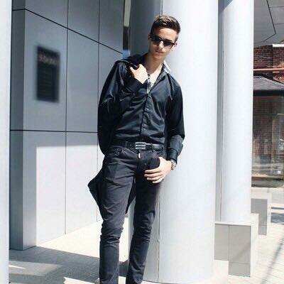 toptyan96's tweet photo. Come join me, or you'll be left behind #BIGOLIVE. https://t.co/ptsuSeuhXl https://t.co/mOCbQAEW1b