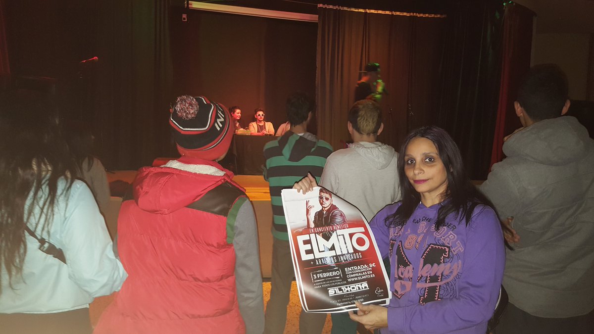 Concierto Solidario El @ElMito_Official , #lacremedelacreme y #soulgeneratorz en la sala Silikona el dia 3 de febrero. ¡ Pedazo directo !