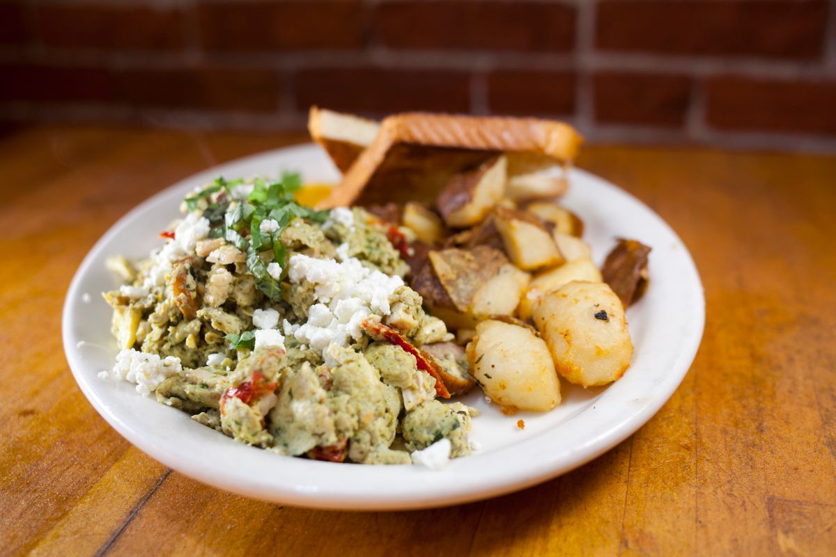 A simple #breakfast will do. ;) #PanevinoSD