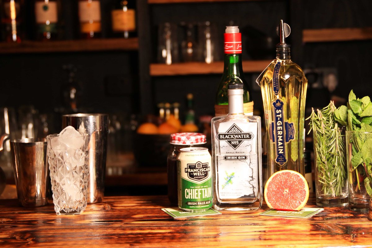 staveandchime's tweet photo. 'Cork's Craft Cocktail &amp; Gin Bar' We use home-cooked syrups &amp; Infusions giving us perfectly crafted recipes using locally sourced products! https://t.co/ZNChVAYoAt