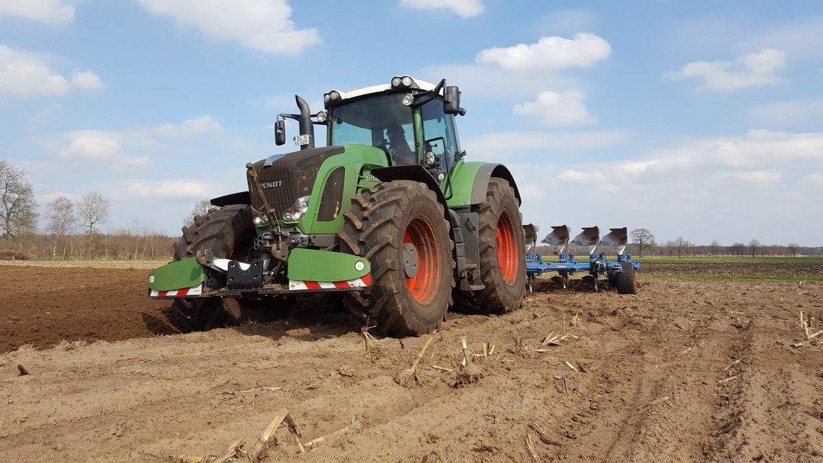 GTPassion_'s tweet photo. Le pare-choc lestable @agribumper est vendu en France. Plus d'infos sur: https://t.co/QPv3MrmX6k https://t.co/vIjap5m3go