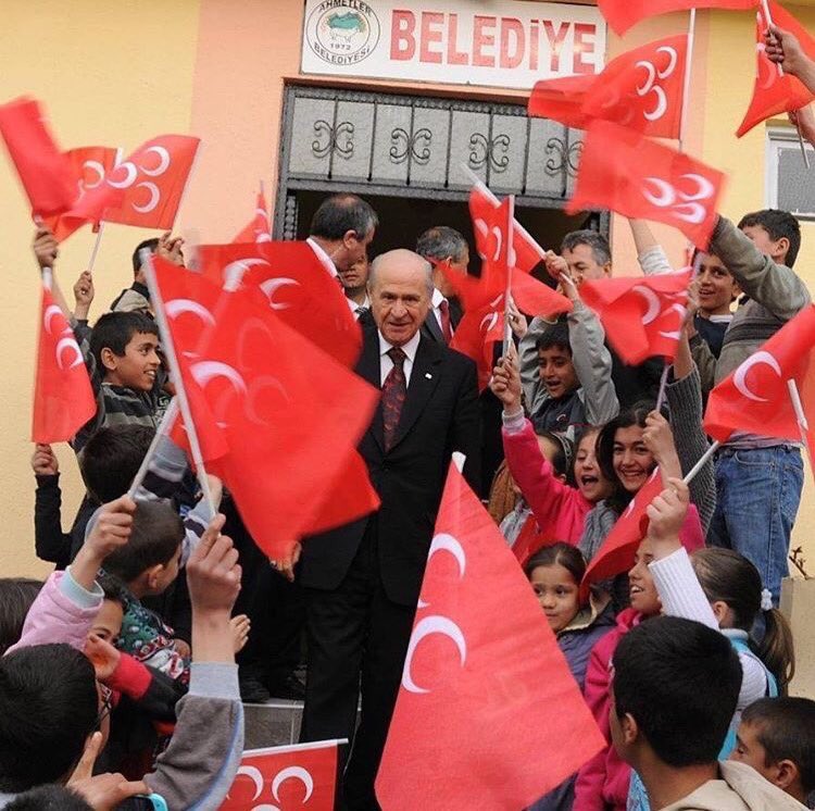 SivasBB's tweet photo. Karnede kırık varmış,notlar düşük ya da yüksekmiş,orasında değilim. Fırsat verilirse her Türk Çocuğunun dünyayı titreteceğini biliyorum. https://t.co/UpgelqeWpX