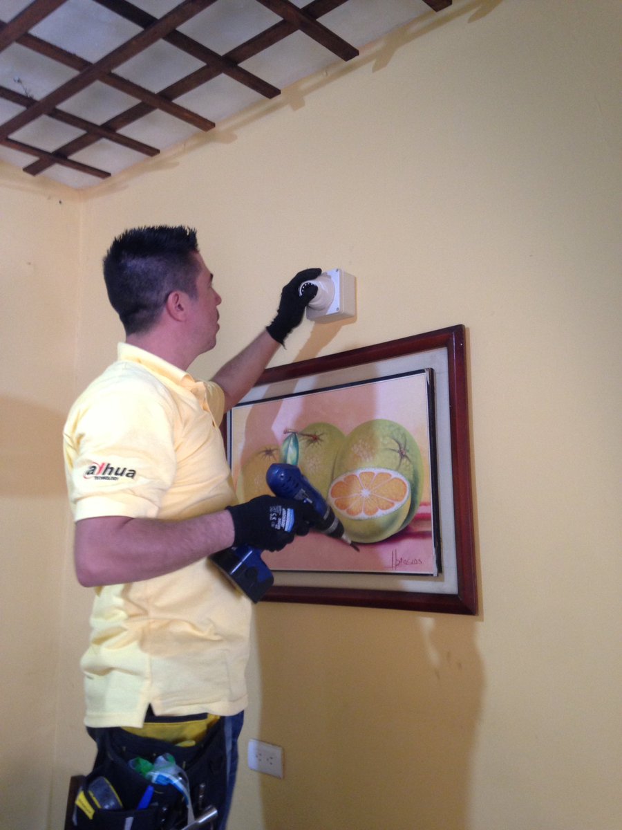 Ionicaxtream's tweet image. Especialistas CCTV