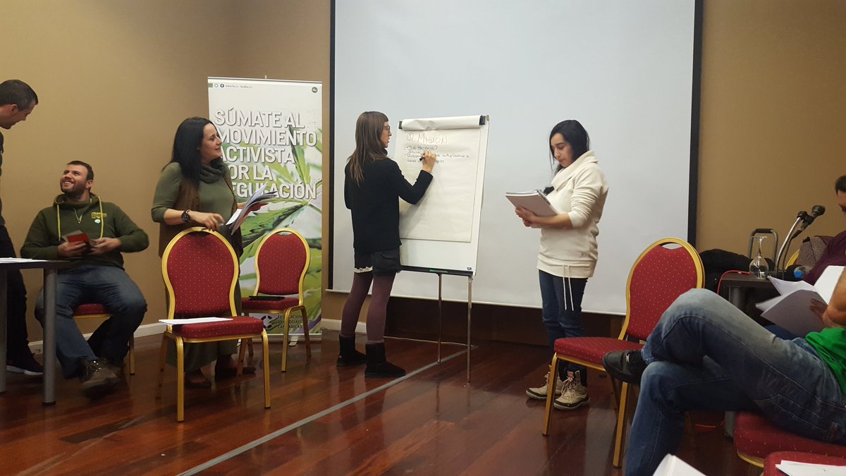 arafaczgz's tweet photo. Asamblea FAC 2017 por un cambio real!!
#ARAFAC #AGFAC2017 https://t.co/GYkkhMs8My