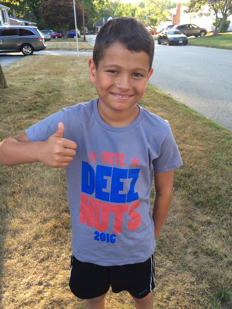 pvasco75's tweet photo. I'm just going to leave this here. You had another option. #deeznuts2016 https://t.co/GiYiSylOuk
