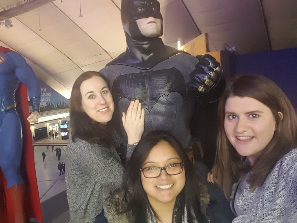 venuefinder_com's tweet photo. Flexing like a Superhero with Batman #ubmflexies @TheO2Corporate https://t.co/8RIeKEmfgj